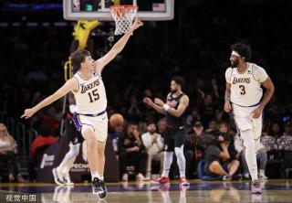 在当前竞争 在当前竞争