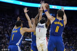 于施蒂勒加 于施蒂勒加