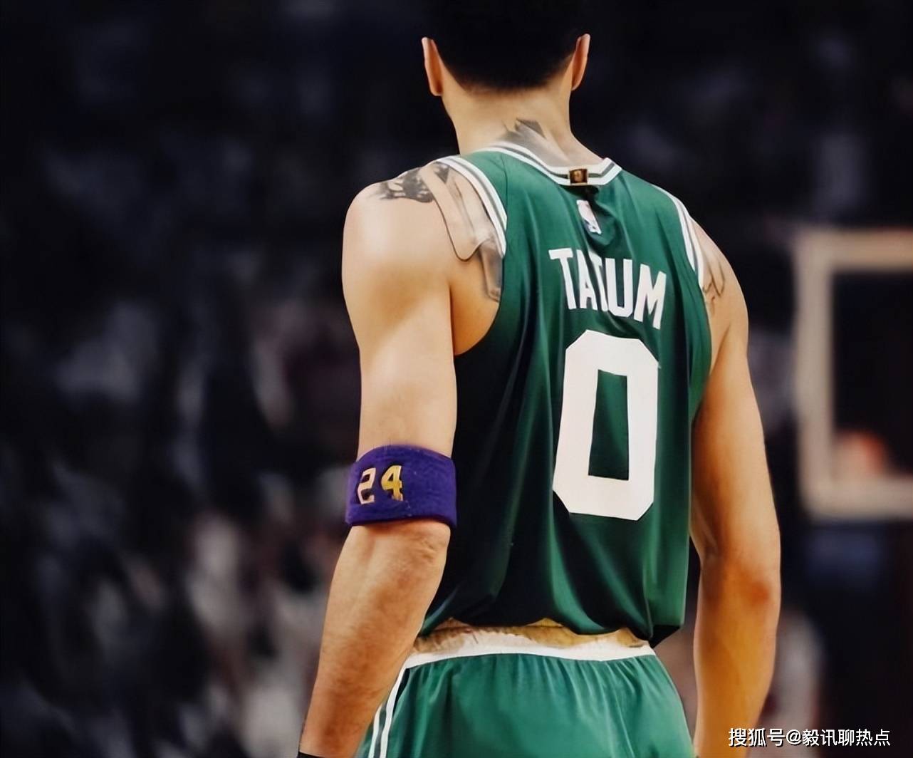 更是他在面 更是他在面