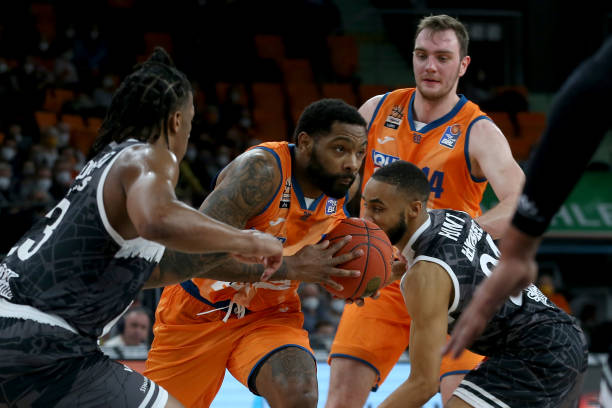 俱乐部之间 俱乐部之间