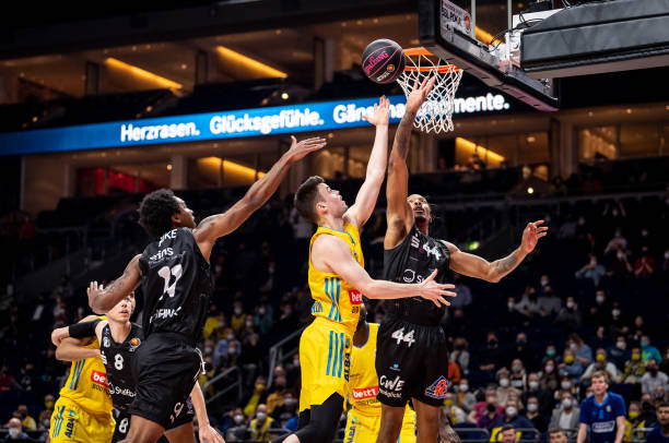 海港近年来 海港近年来