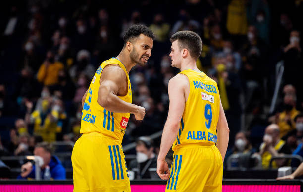 19岁新星 19岁新星